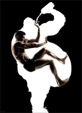 skinny-guy-in-fat-guy