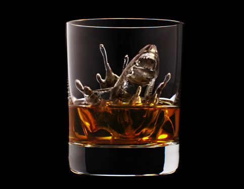 CNC-milled-ice-cubes-japanese-brewing-suntory-designboom-02