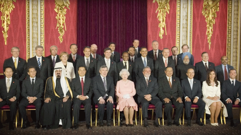 elle-magazine-morewomen-campaign-photoshop-men-out-designboom-07