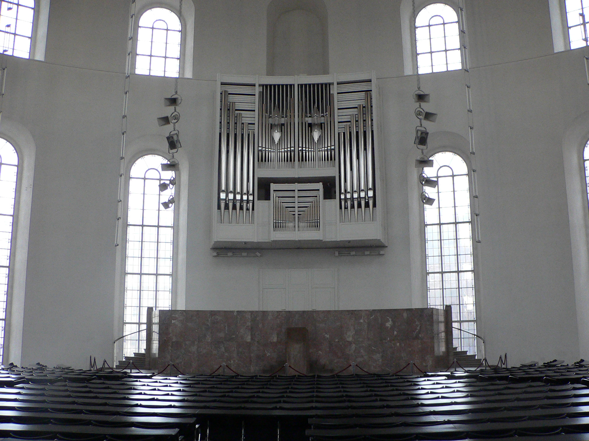 Frankfurt_Paulskirche_Orgel